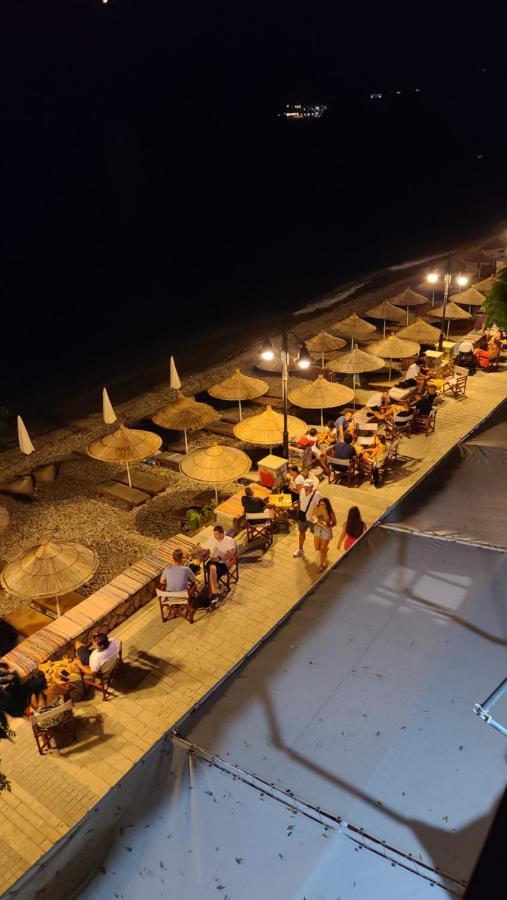 Sunset Boulevard Hotel Qeparo Exterior photo